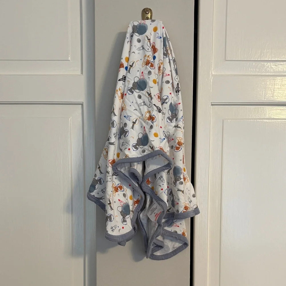Magnetic Me Space Dog Newborn Blanket and Dog Lovey Set - Picture 10 of 10